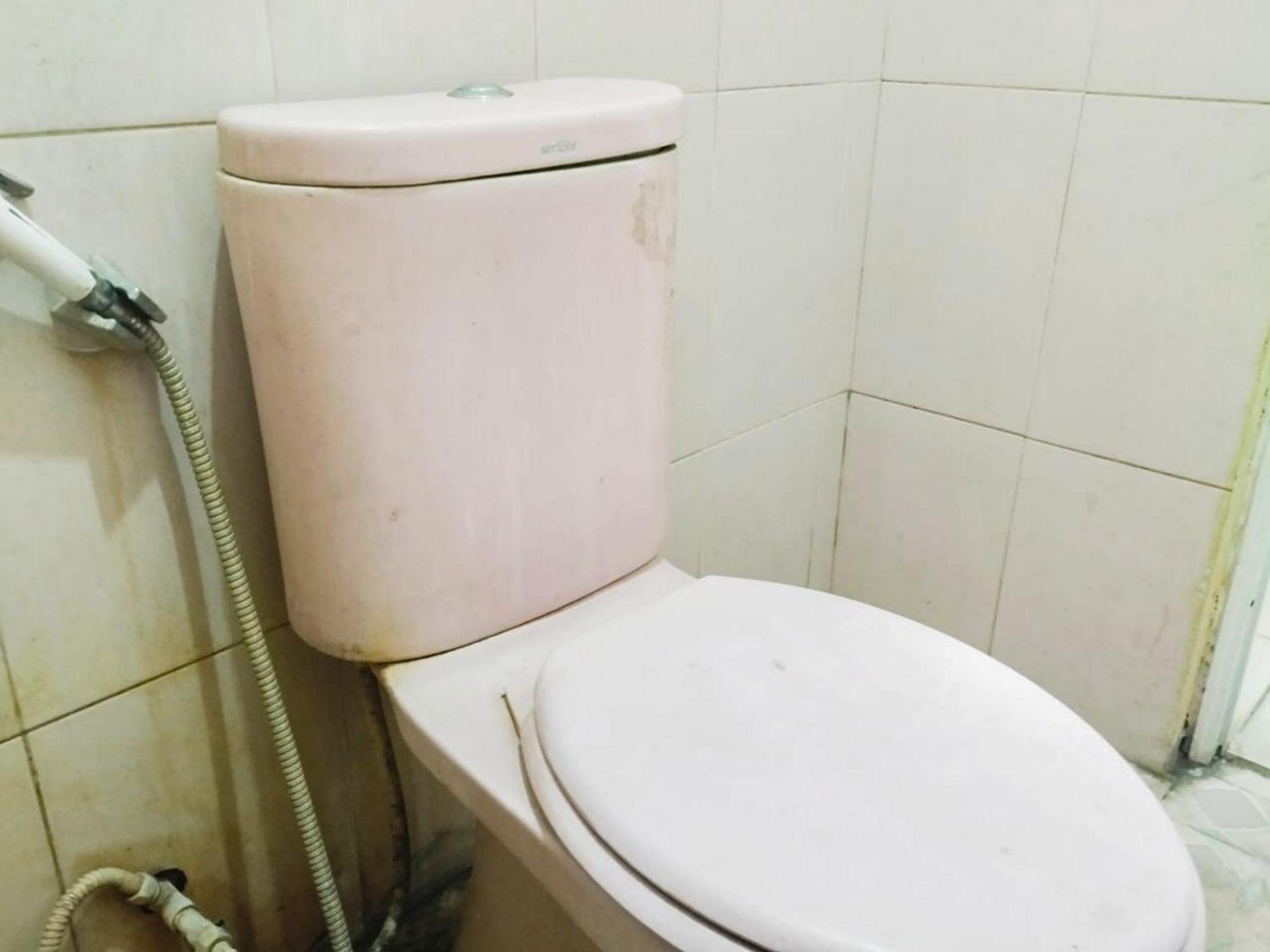 Reddoorz At Jalan Diponegoro Bandar Lampung Hotell Exteriör bild