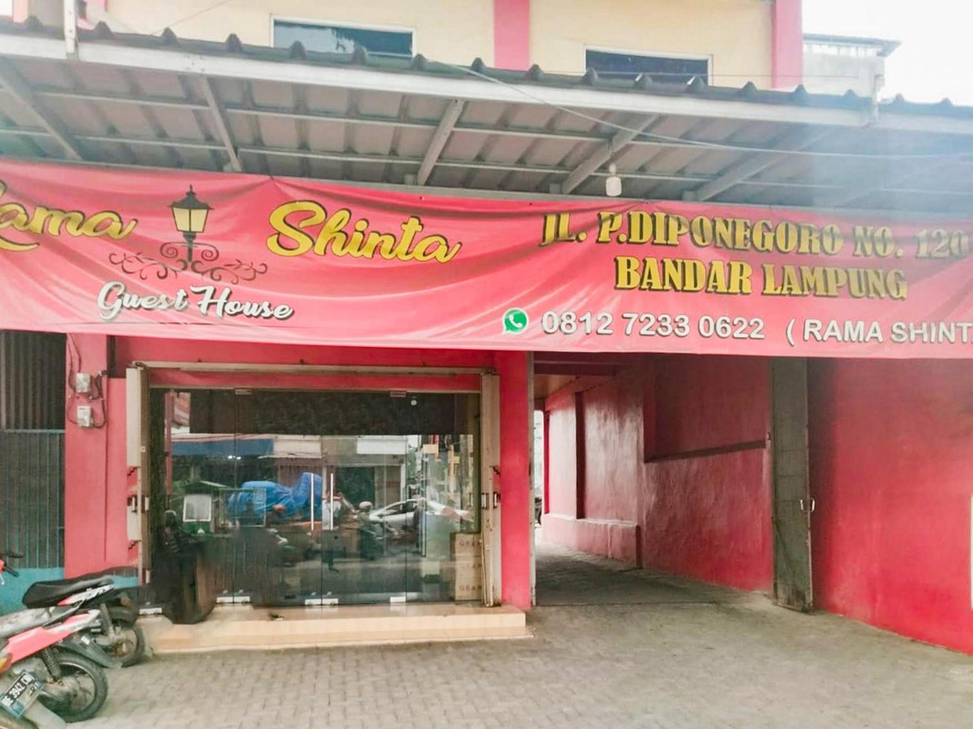 Reddoorz At Jalan Diponegoro Bandar Lampung Hotell Exteriör bild